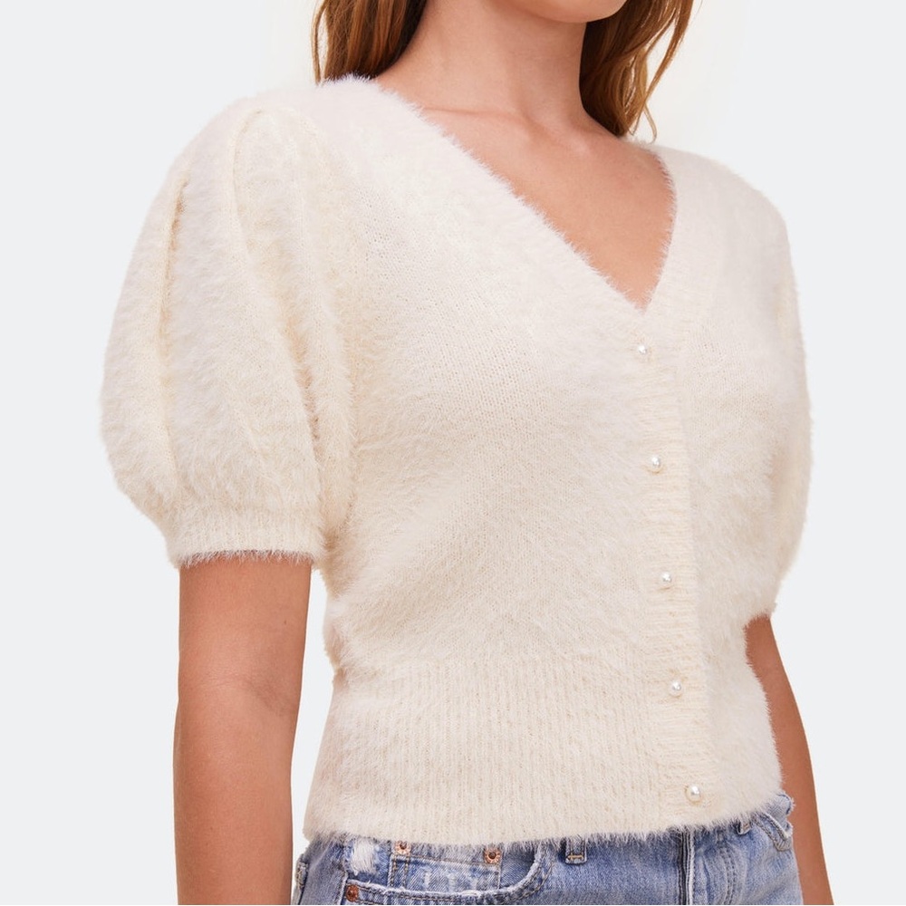 ASTR Alba Puff Sleeve Cardigan